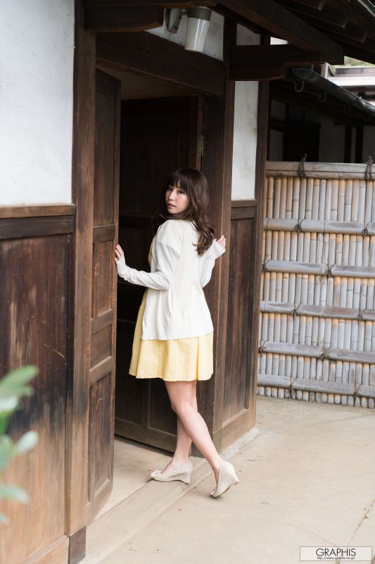 Gals Syunka Ayami あやみ旬果 『 Sunbeams leaves 』