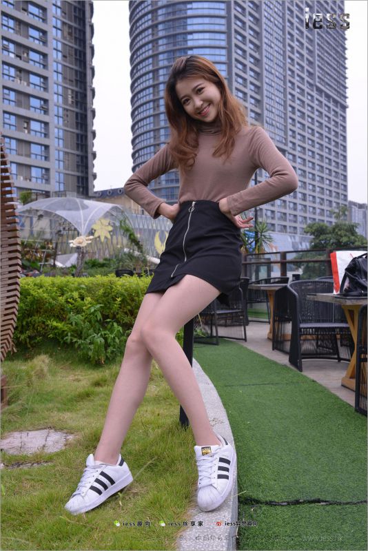 圆叔叔 《丝袜棉袜贝壳头》双十一特辑