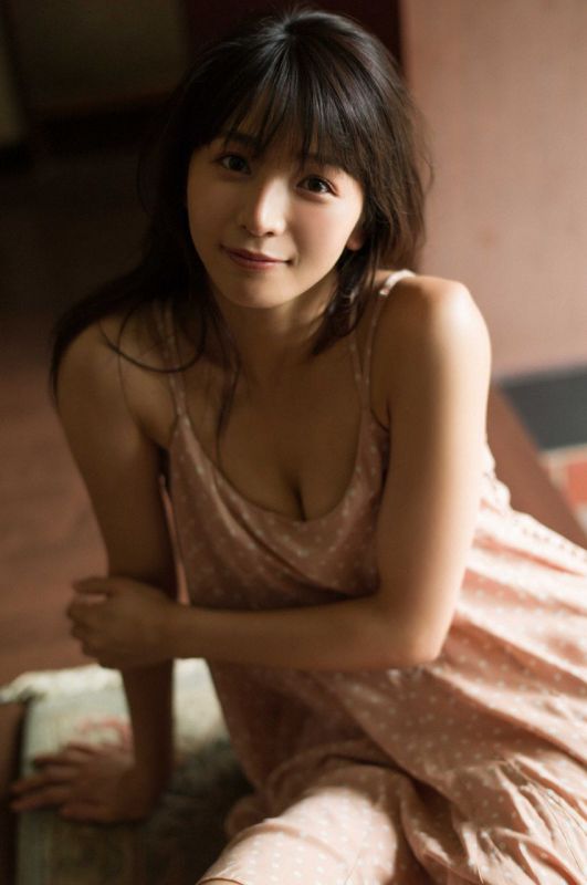 Erika Denya 傳谷英里香「美の誕生。」