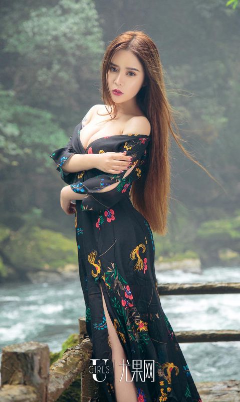 爱丽莎 - 老寨新花