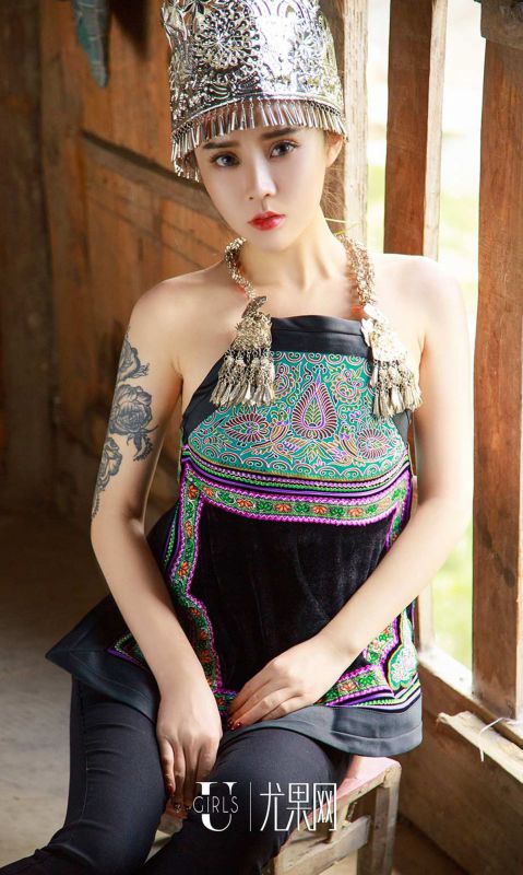 爱丽莎 - 老寨新花