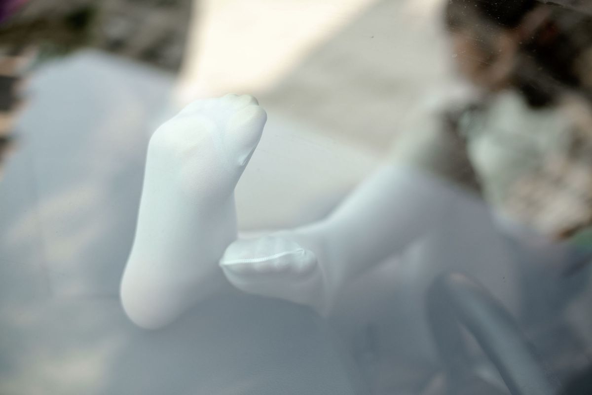 白丝足控腿控 萝莉丝袜写真套图