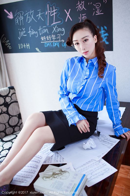 邹晶晶女王 - 教师OL写真