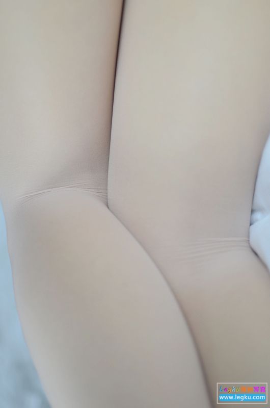 肉丝裤袜诱惑 写真套图