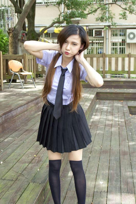 蔡译心 - 外拍三套服装写真合集