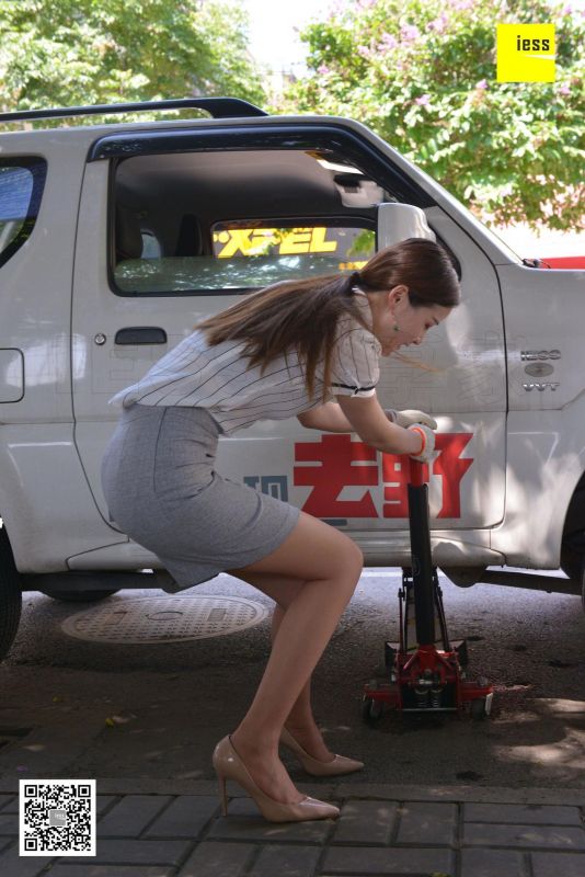 《九妹换备胎2》 丝足写真套图