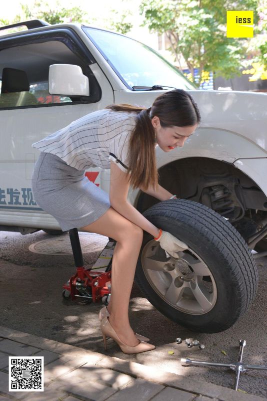 《九妹换备胎2》 丝足写真套图