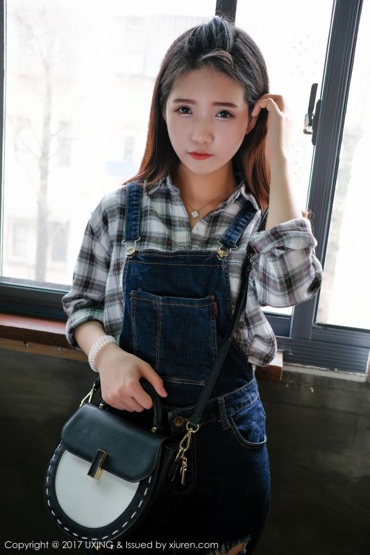 可爱的小叶子 - 童颜巨乳模特写真图片