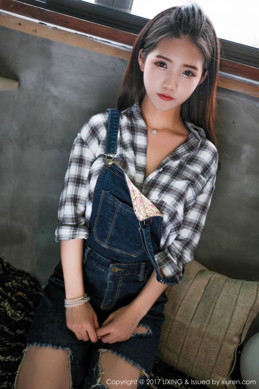 可爱的小叶子 - 童颜巨乳模特写真图片