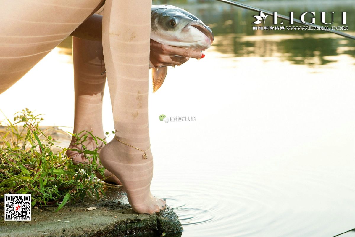 Model 温蒂 丝袜美腿丝足写真