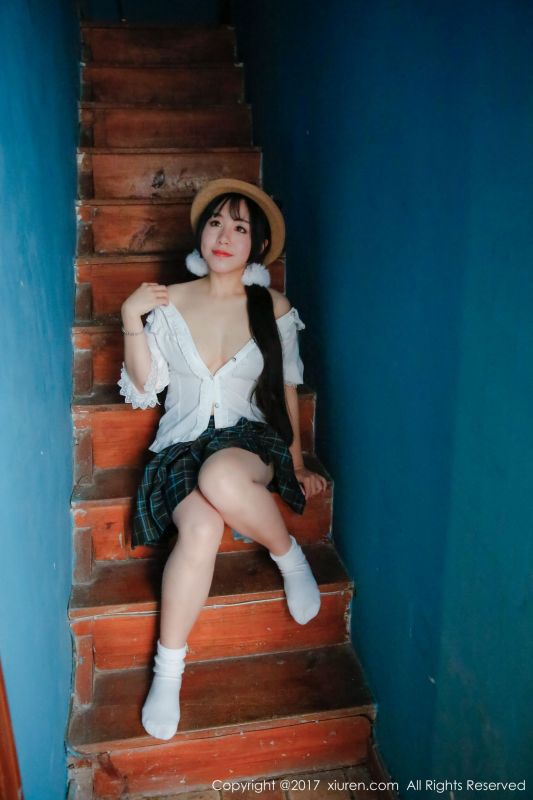 v菜 - 青涩私房少女 写真套图
