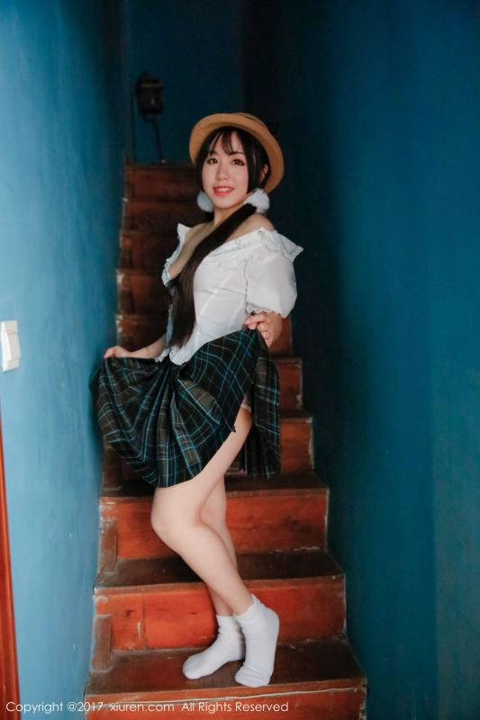 v菜 - 青涩私房少女 写真套图