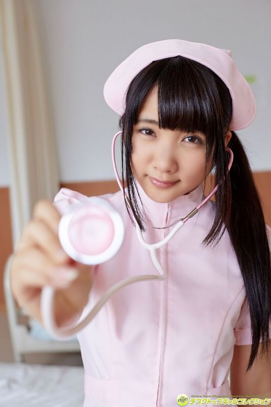 水沢柚乃 - 声優にもチャレンジ！巨乳ゲームアイドル！