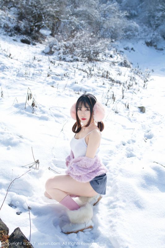 兜豆靓Youlina - 天雪地第二套写真图片