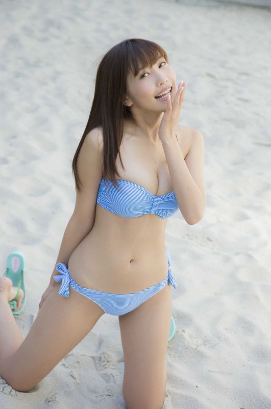 Hinako Sano 佐野ひなこ「冬のぬくもり」