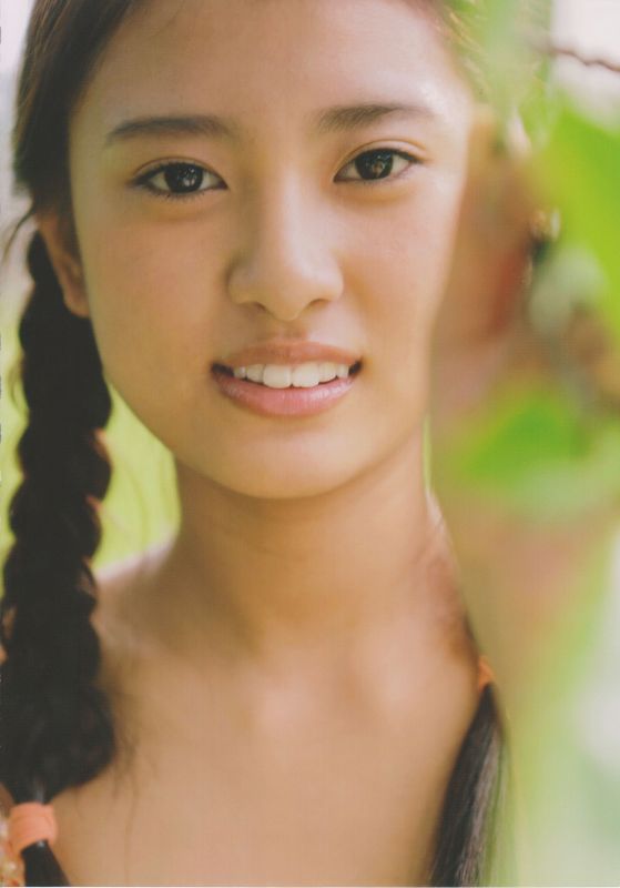 沖田彩花 - 十五の夏 ファースト写真集