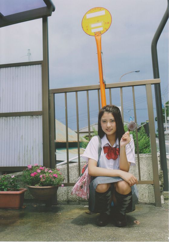 沖田彩花 - 十五の夏 ファースト写真集