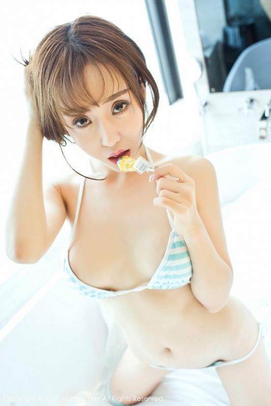 极致小美女网红@顾灿 写真套图