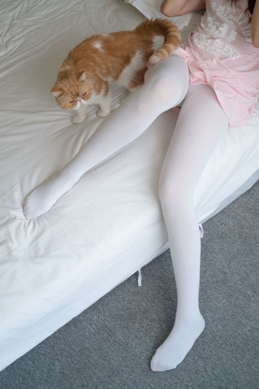 粉红少女白丝美足 萝莉丝足写真套图
