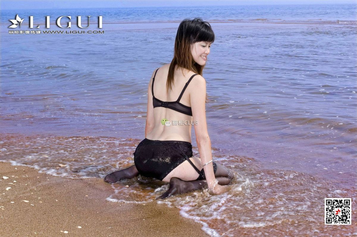 腿模菲儿 丝袜美脚写真