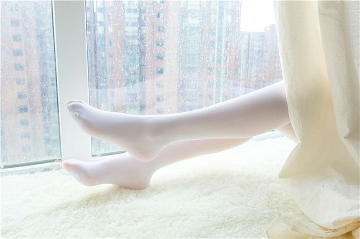[萝莉控]百褶裙小萝莉的湿足诱惑[69P]