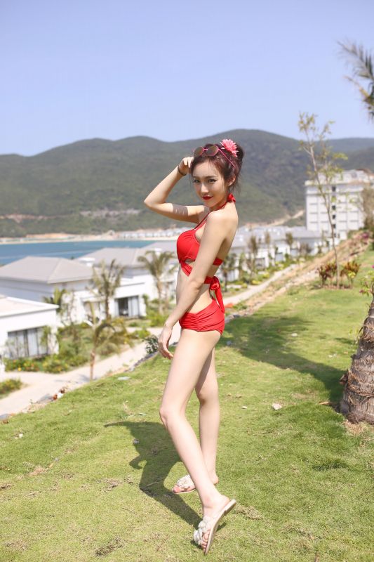 Hana玉体泳衣[32P]