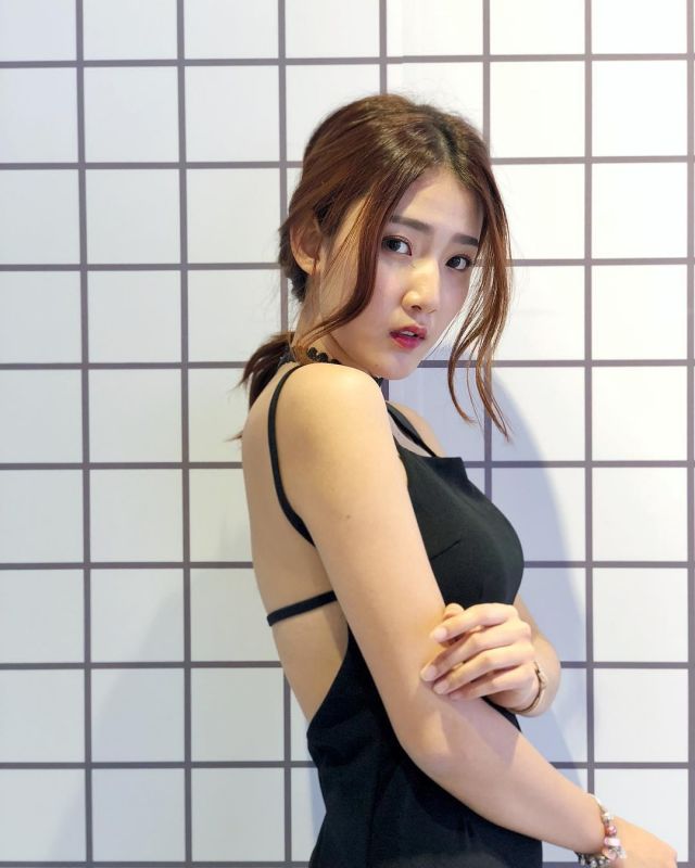 大马正妹JaQuee，紧身路线好诱人[50P]