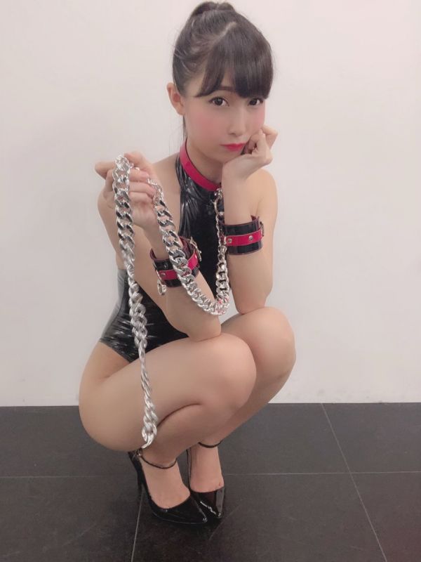 川崎绫最新写真人狗情未了[35P]