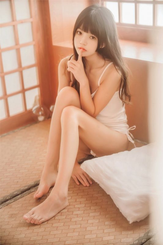 纯甄 桜桃喵[28P]