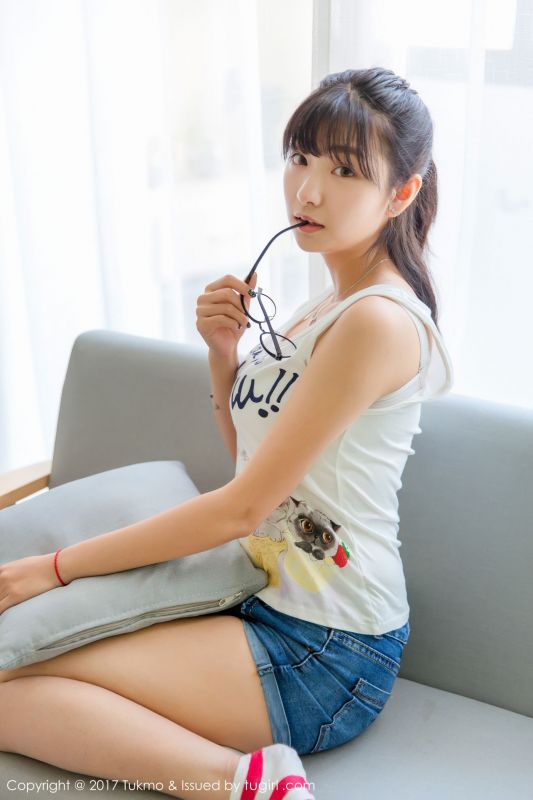 球球 - 童颜巨乳萝莉 写真套图