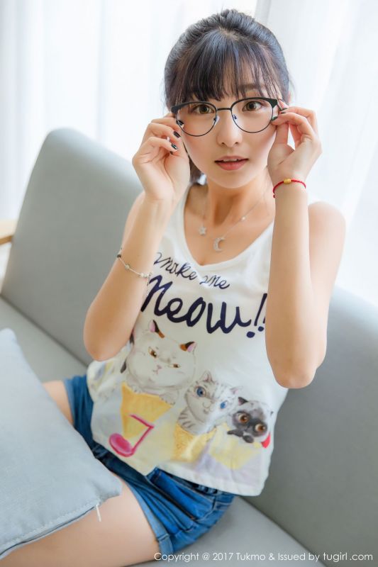 球球 - 童颜巨乳萝莉 写真套图