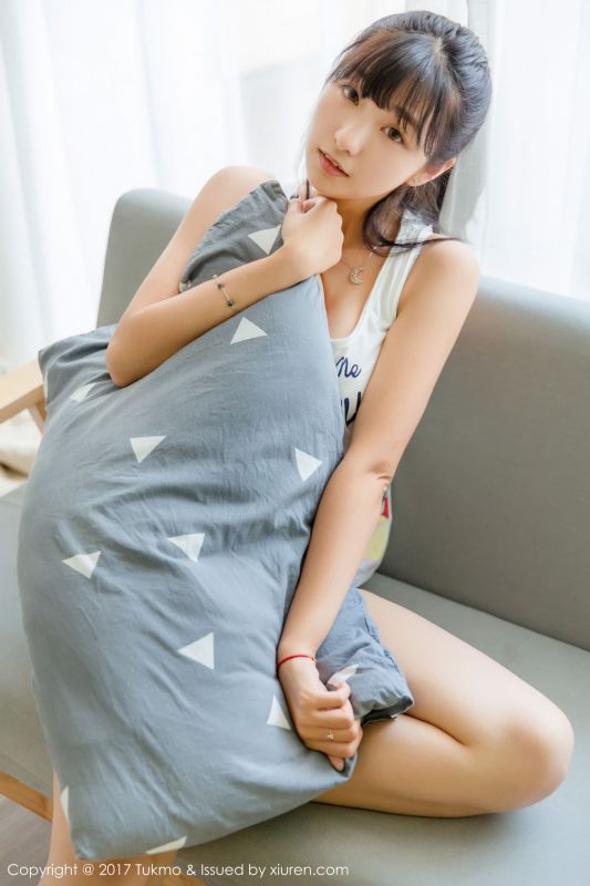 球球 - 童颜巨乳萝莉 写真套图