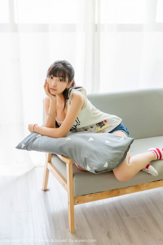 球球 - 童颜巨乳萝莉 写真套图