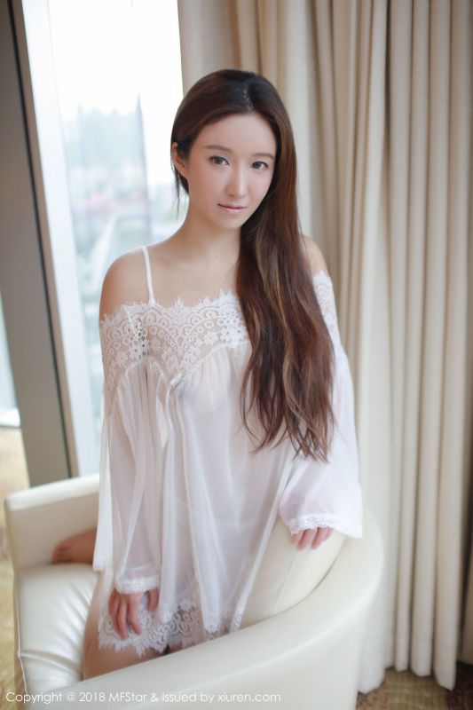 Jennanni_Jen - 性感蕾丝内衣私房写真