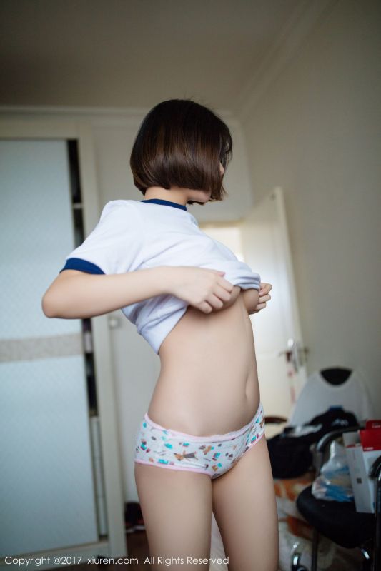 童颜巨乳萝莉@小魔女奈奈 第二套写真套图