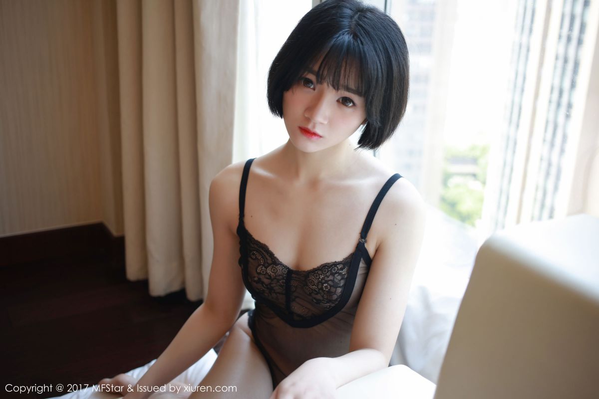 悦爷妖精 - 大尺度情趣内衣写真