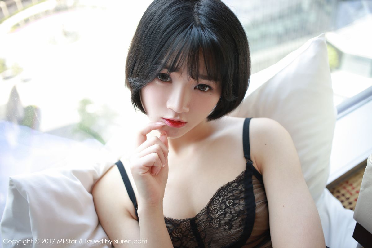悦爷妖精 - 大尺度情趣内衣写真