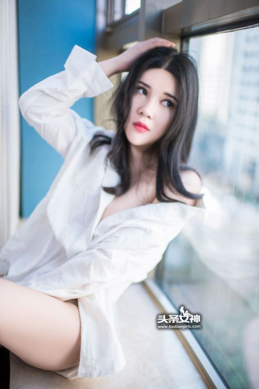 可儿 - 热情白衬衣