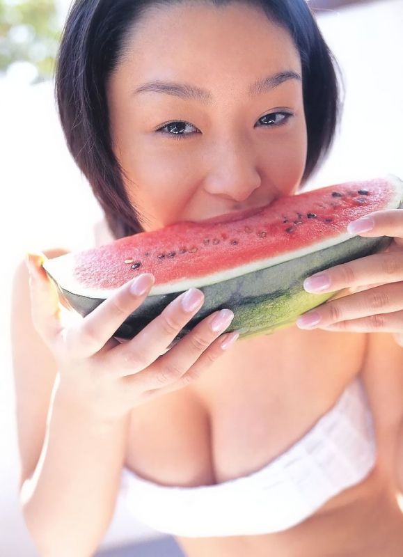日本少妇佐藤和沙 - 『もぎたてフルーツ』 写真集