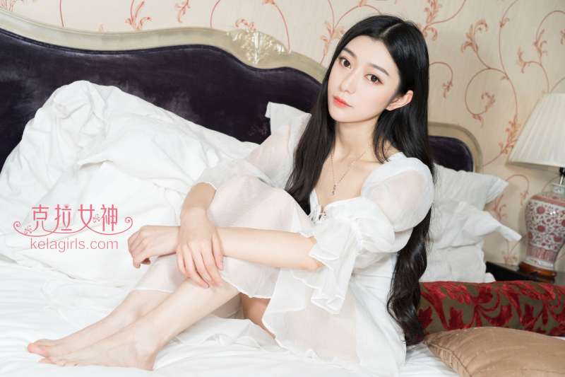 @小新《云仙缥缈》写真套图