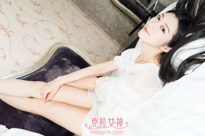 @小新《云仙缥缈》写真套图