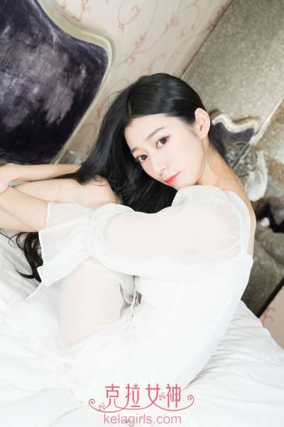 @小新《云仙缥缈》写真套图