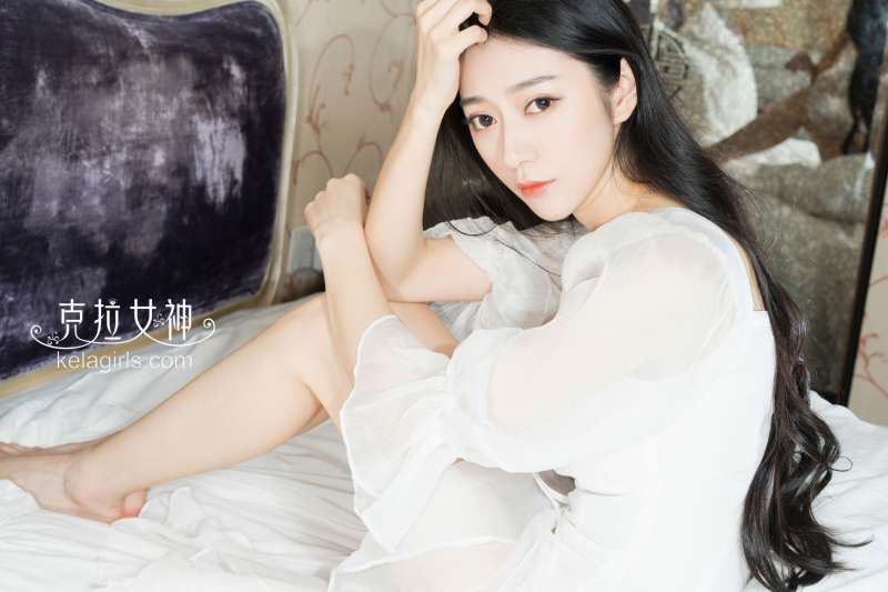 @小新《云仙缥缈》写真套图