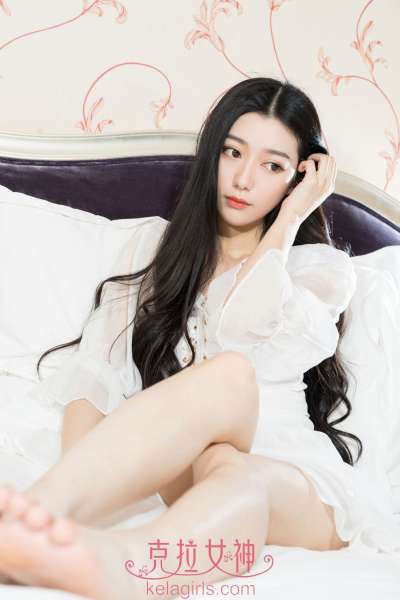 @小新《云仙缥缈》写真套图