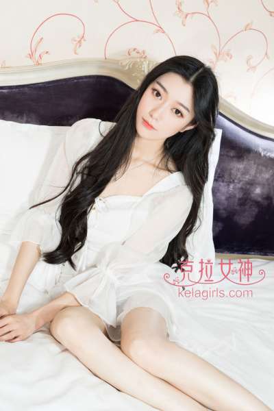 @小新《云仙缥缈》写真套图