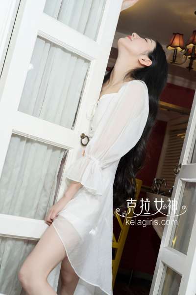 @小新《云仙缥缈》写真套图