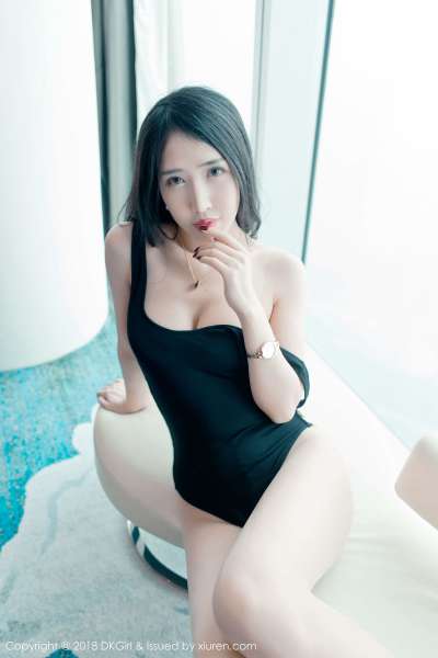 长腿美人@余馨妍第二组写真