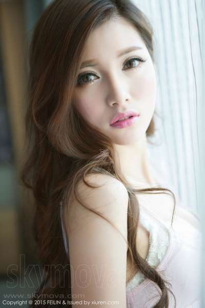 奶茶-Emily 写真套图2