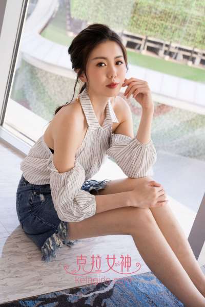 长腿美女芸斐 - 岁月静好 写真套图