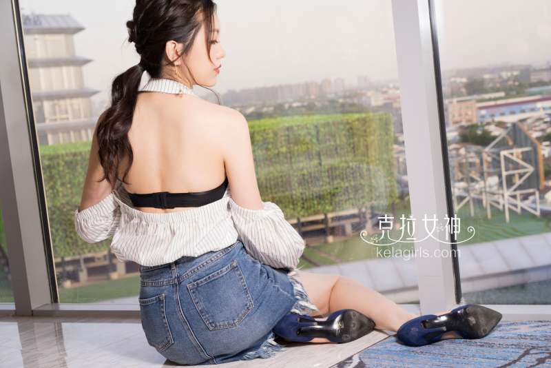 长腿美女芸斐 - 岁月静好 写真套图